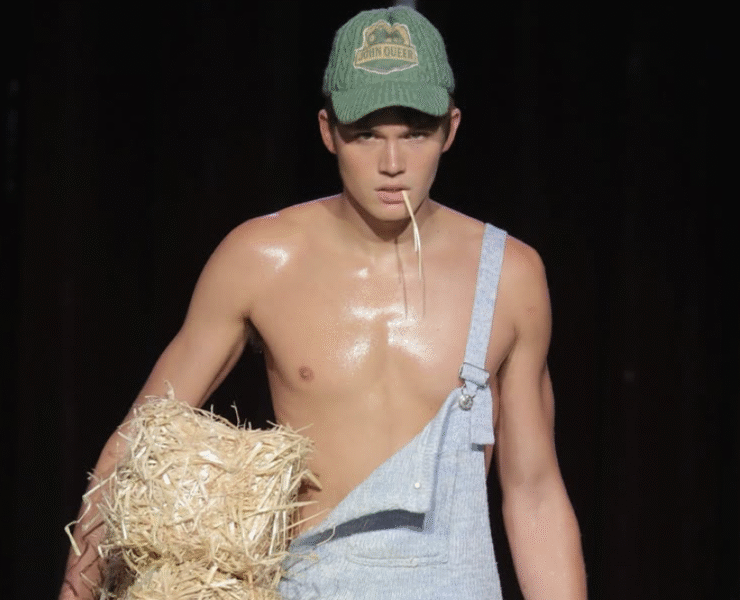 Grindr I Wool Survive