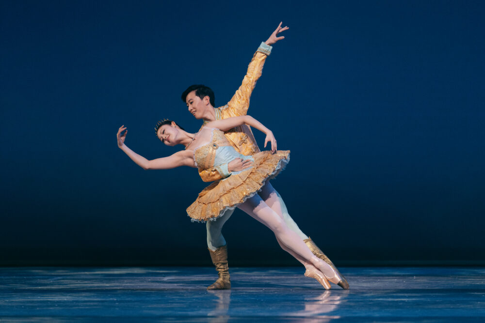 opening night pas de deux